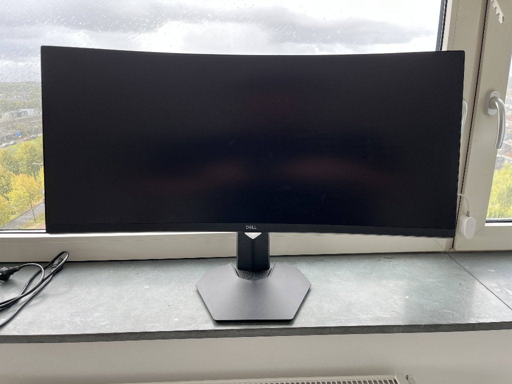Dell S3422DWG 34" Curved Ultrawide Gaming Monitor 144Hz, Gebruikt, 101 t/m 150 Hz, Hoofdtelefoonaansluiting, VA