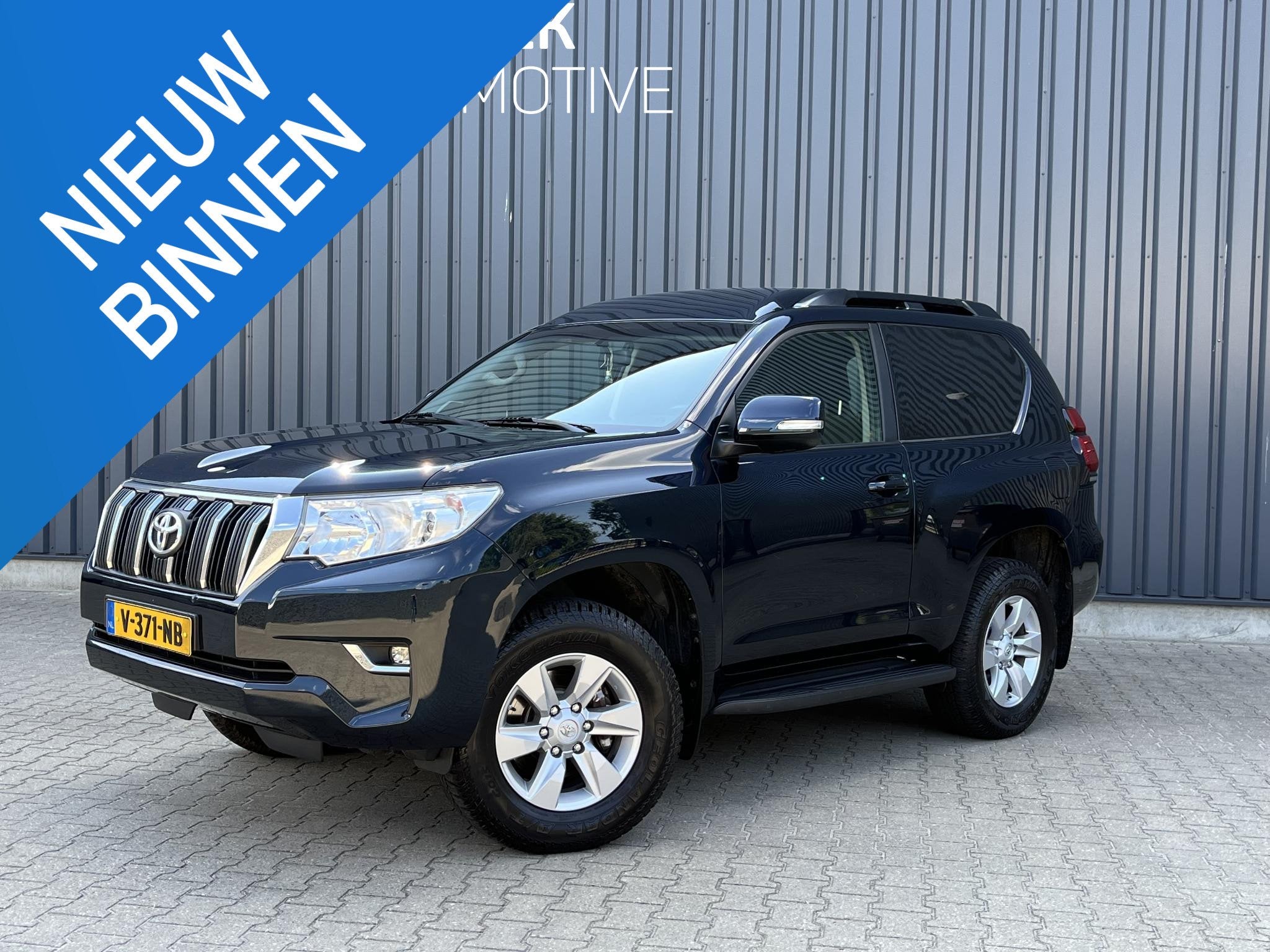 Toyota Land Cruiser 2.8 D-4D-F Challenger High Roof Blind Va, Auto's, Toyota, Automaat, Stof, Gebruikt, Met garantie (alle)