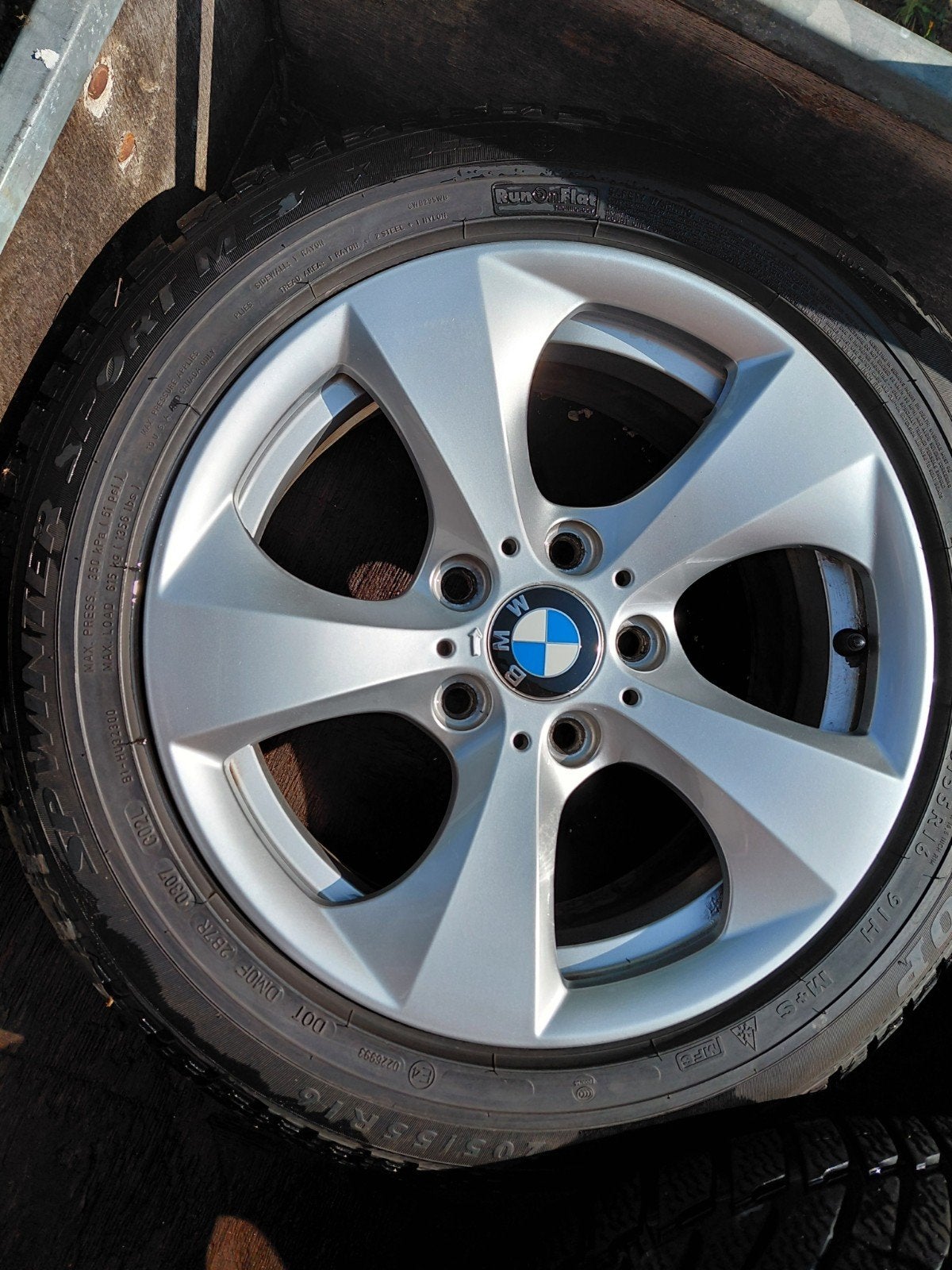 Bmw 1 en 3 serie originele velgen met winterbanden 16 inch, Auto-onderdelen, Banden en Velgen, Ophalen, Gebruikt, 16 inch, Banden en Velgen
