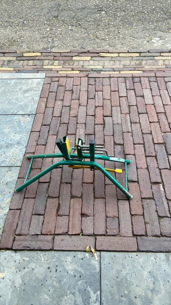 Deurbok, Ophalen, Zo goed als nieuw