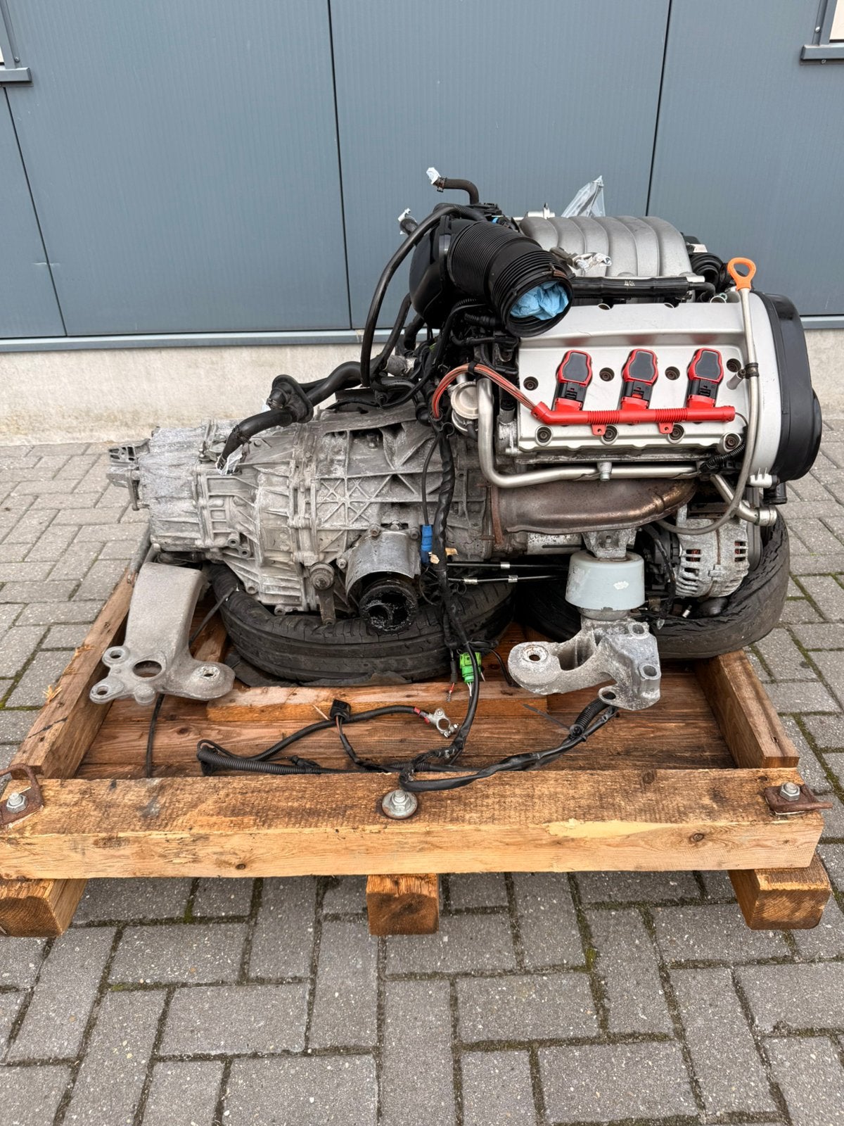 Audi A8 3.2 FSI Motor + Automaat | 150.000 km | Compleet, Auto-onderdelen, Ophalen, Audi