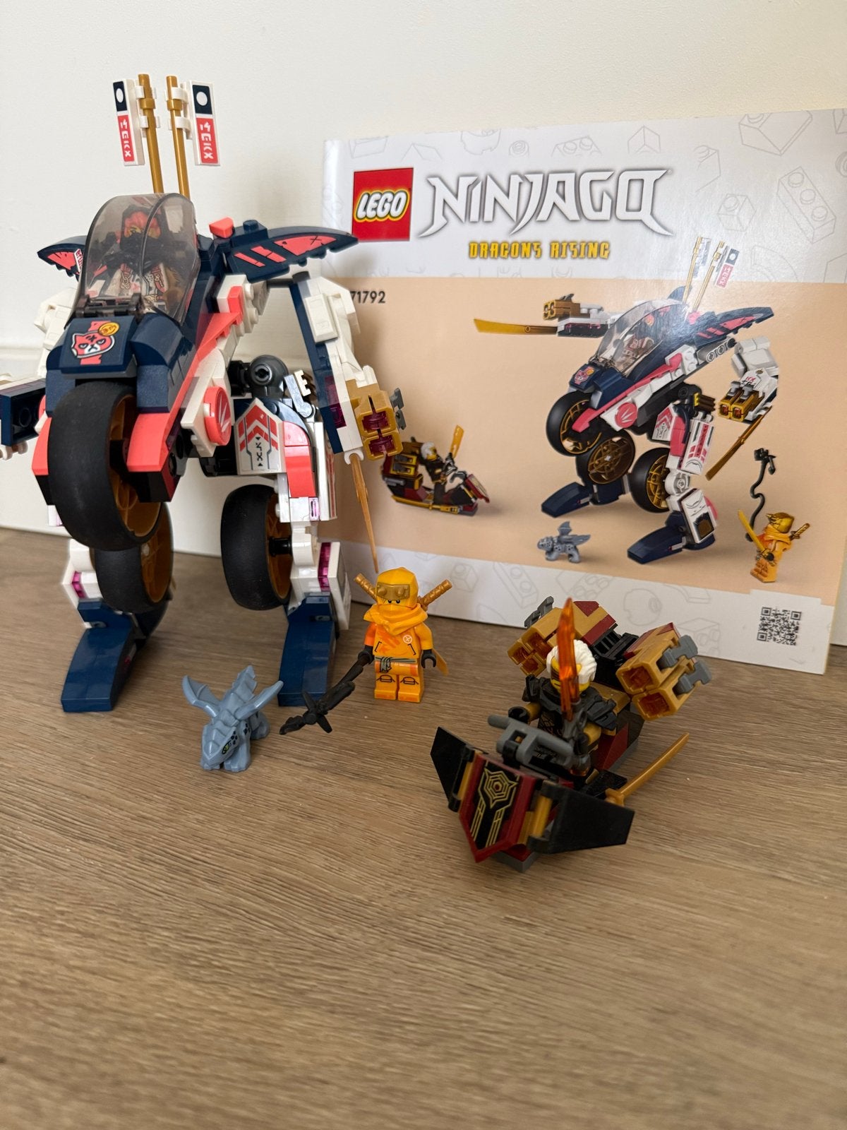 Compleet Lego Ninjago 71792 Sora's Mech Motorfiets, Kinderen en Baby's, Speelgoed | Duplo en Lego, Ophalen, Lego, Zo goed als nieuw