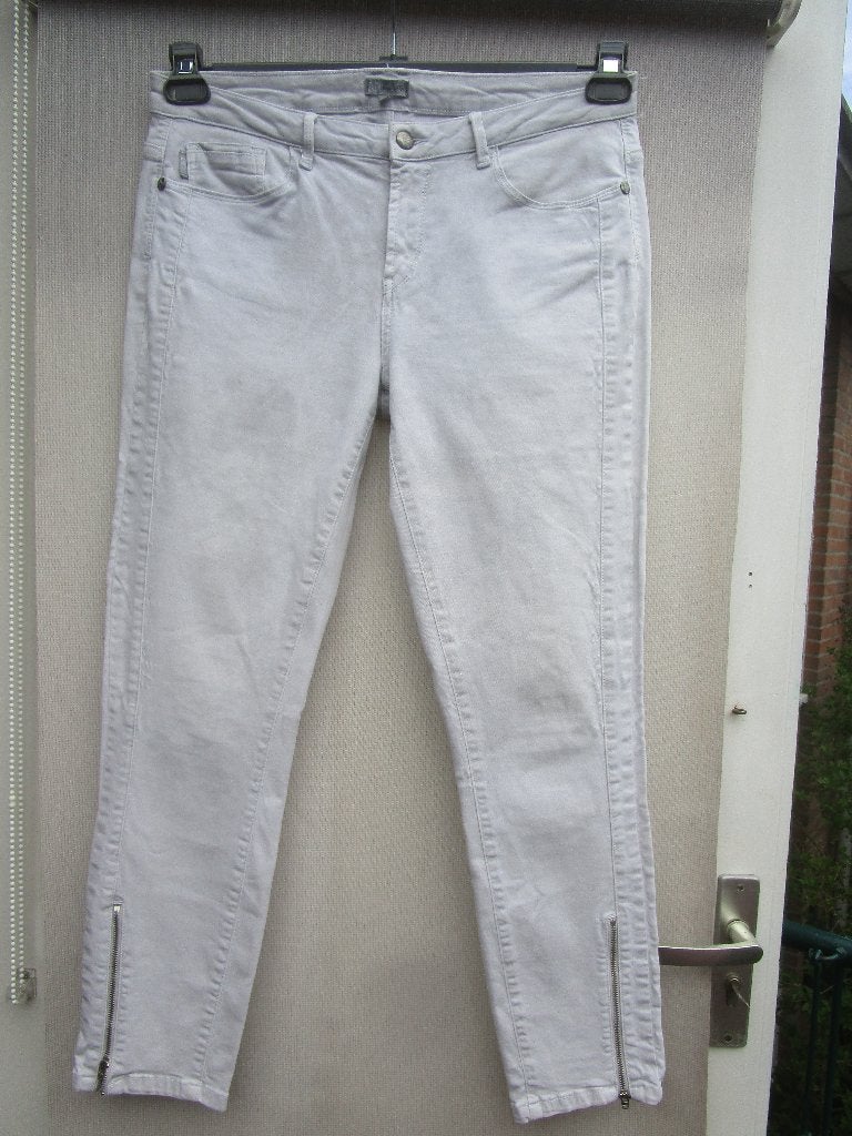 Broek DIDI mt  40  gebroken wit/heel licht grijs., Maat 38/40 (M), Verzenden, Wit, Didi