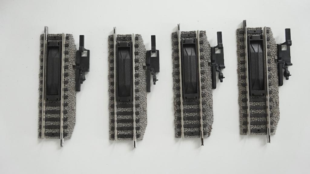 6114 Fleischmann ontkoppelrail - set van 4 stuks, Hobby en Vrije tijd, Modeltreinen | H0, Zo goed als nieuw, Rails, Gelijkstroom