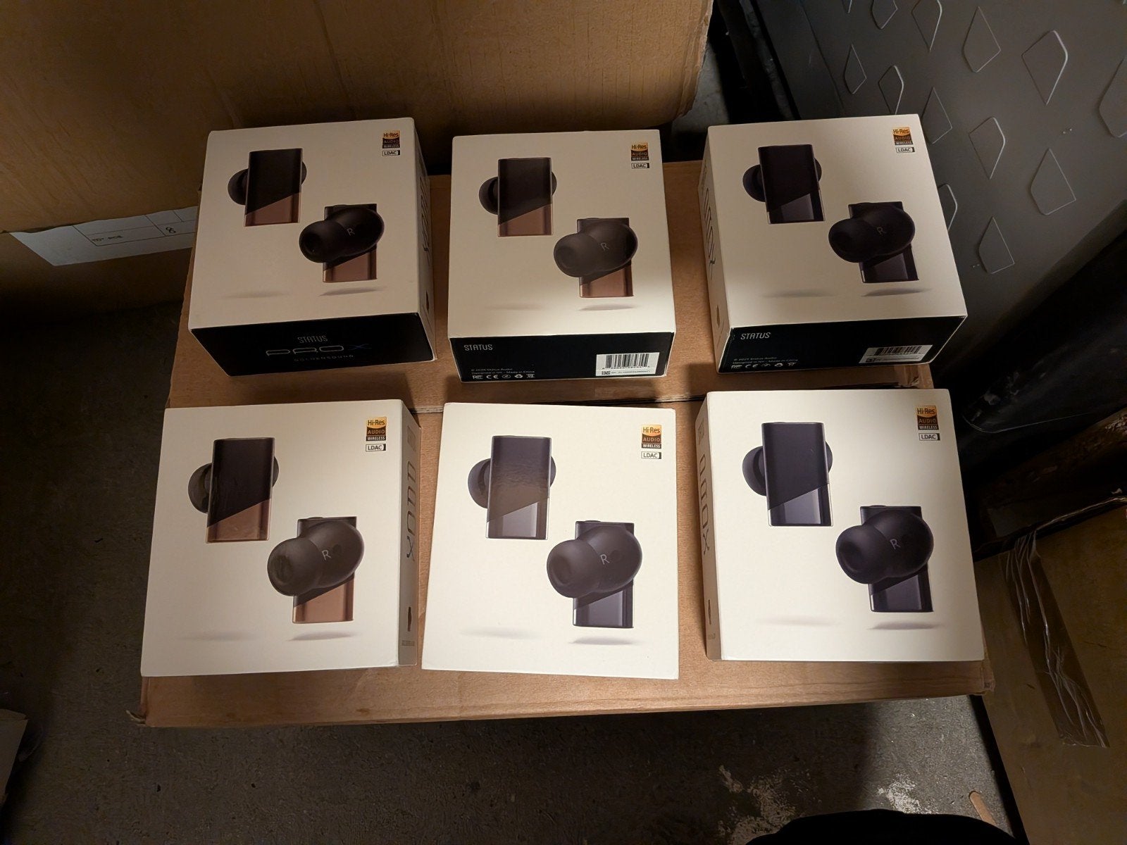 6x Status Audio XPro, Ophalen, Nieuw, Goud