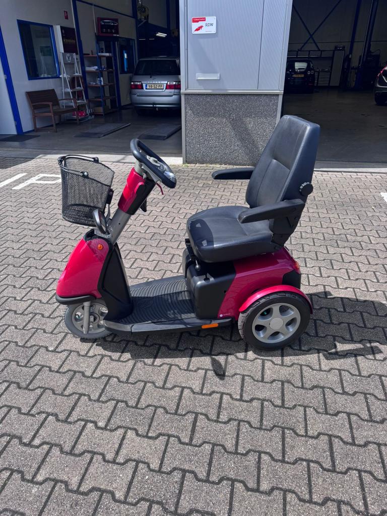 scootmobiel handicare trophy 6556km zgan, Zo goed als nieuw, 46 km of meer, 11 t/m 15 km/u, Ophalen