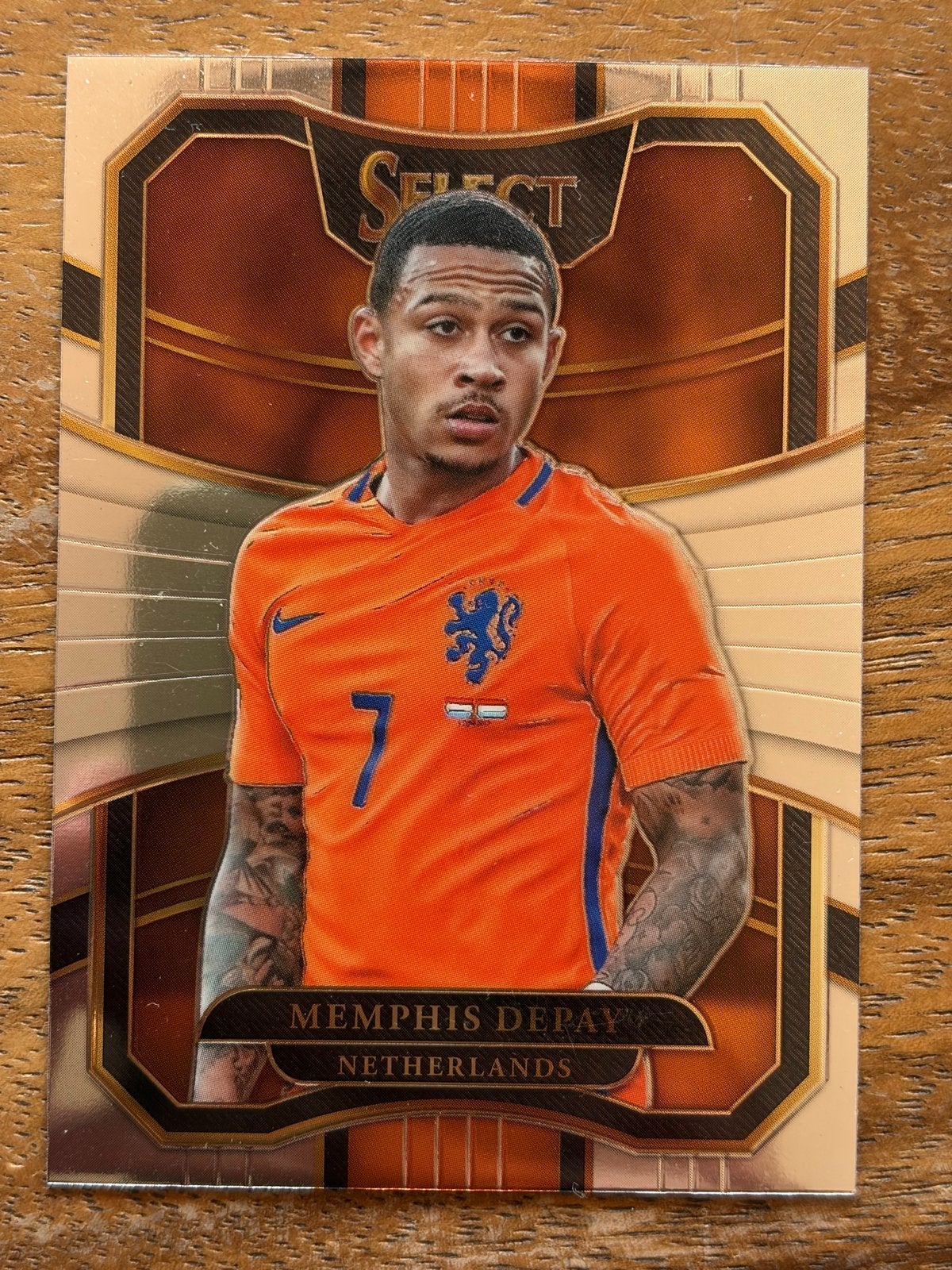Memphis Depay Panini Select Spelerskaart Nederland, Verzenden, Zo goed als nieuw, Overige binnenlandse clubs, Spelerskaart