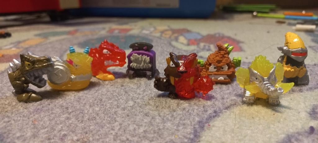 Mr Beast LabSwarms Figuren (ruilen), Ophalen, Zo goed als nieuw