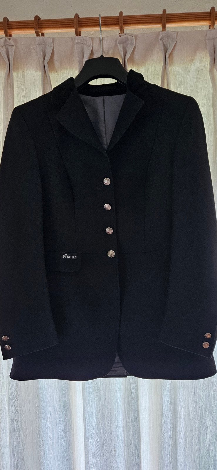 pikeur wedstrijdjasje maat 36, Dieren en Toebehoren, Paardrijkleding, Dressuur, Ophalen of Verzenden, Zo goed als nieuw, Zwart