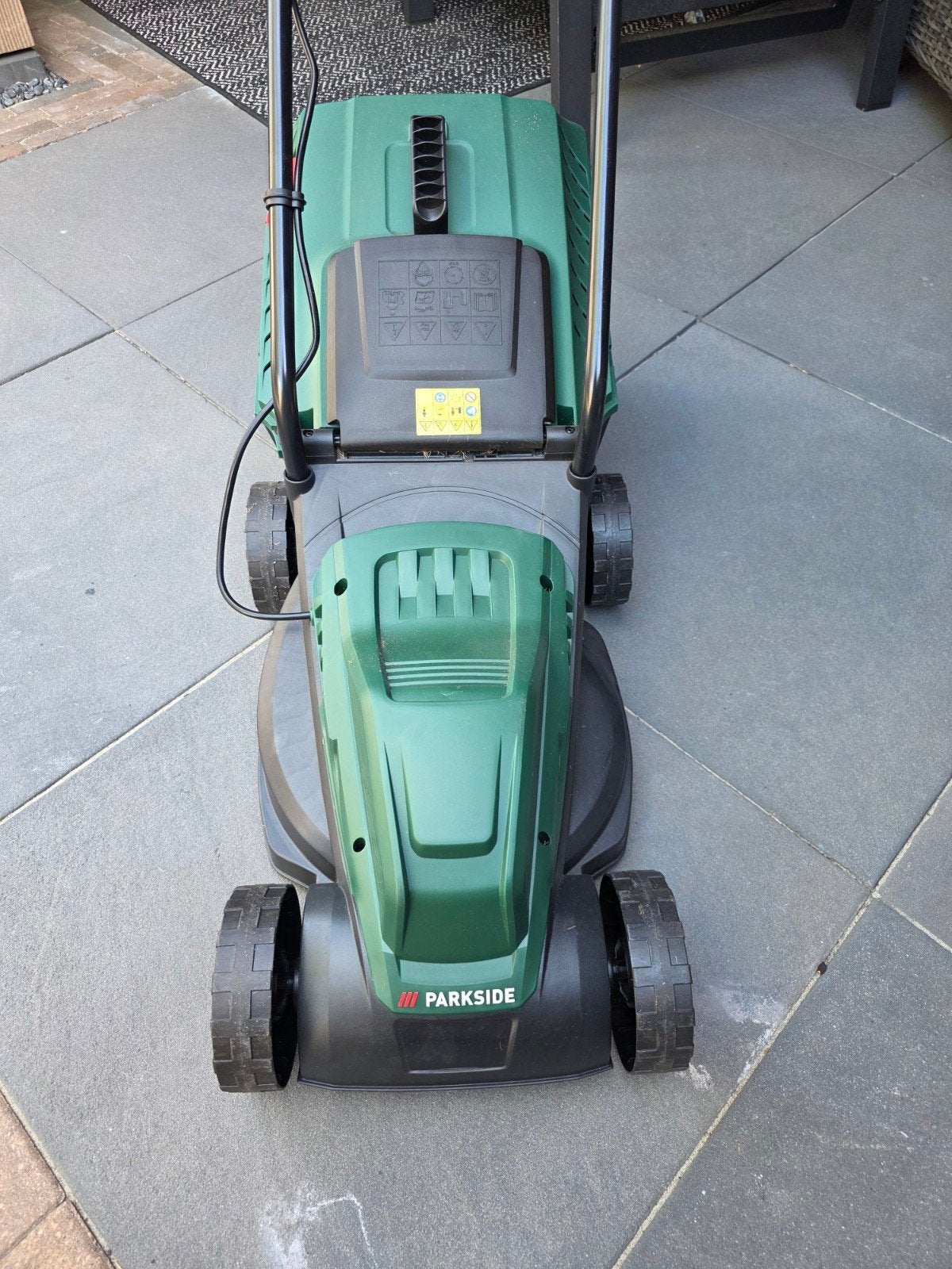 Grasmaaier parkside., Tuin en Terras, Grasmaaiers, Ophalen, Zo goed als nieuw, Elektrische grasmaaier, Parkside