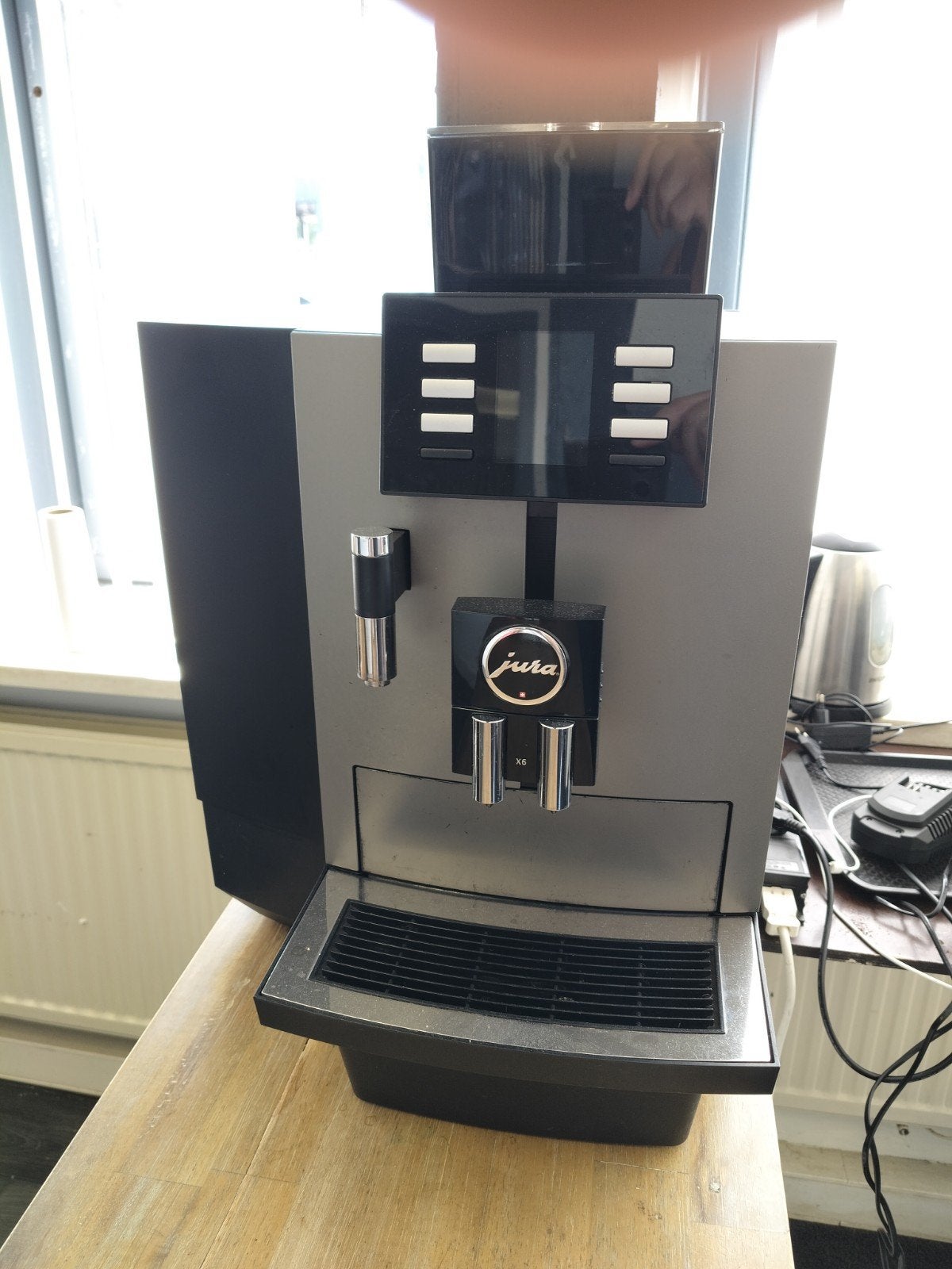 Jura Koffiemachine X6 - Zo goed als nieuw, Ophalen of Verzenden, Zo goed als nieuw, Koffiemachine, Koffiebonen