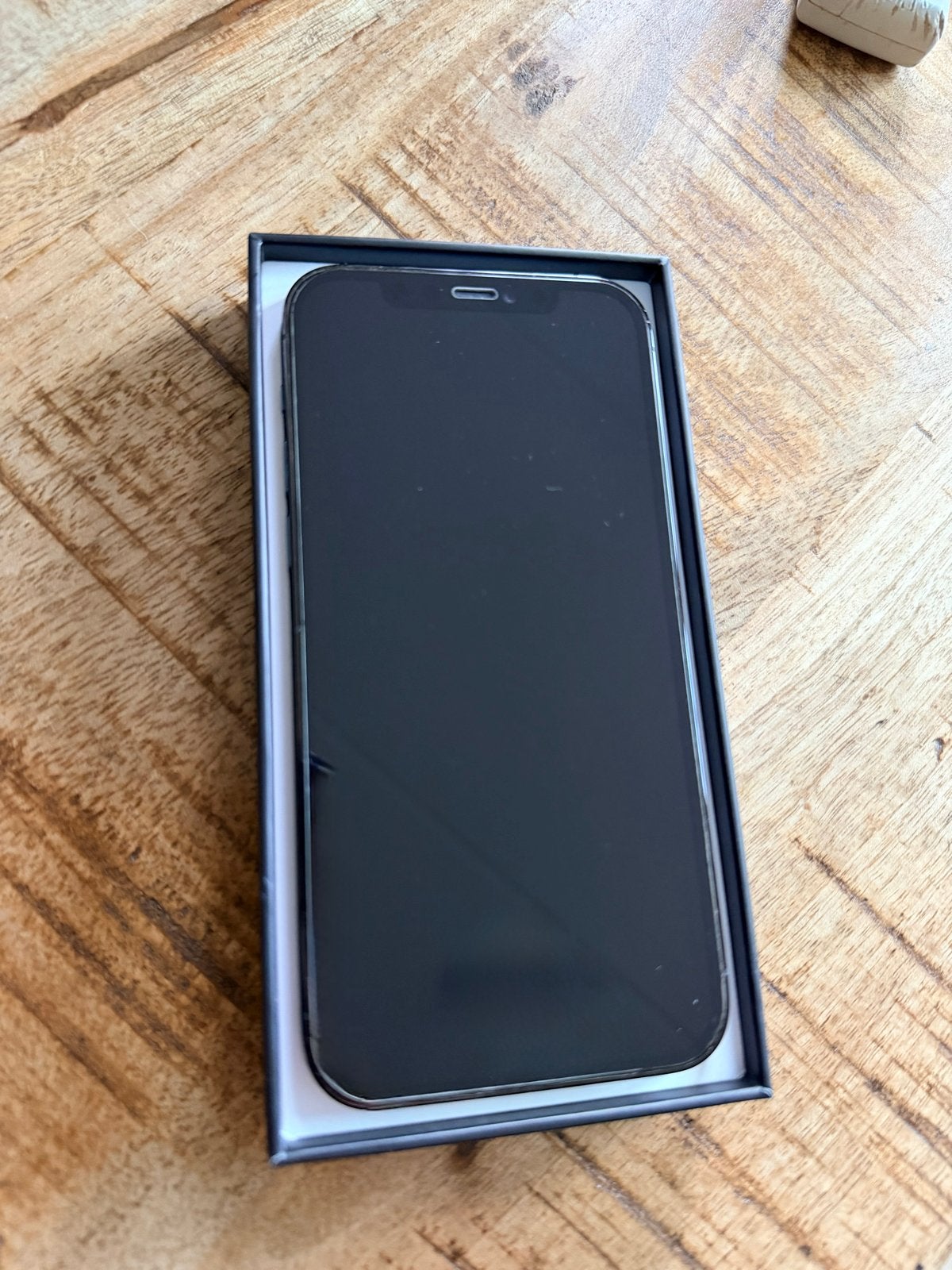 Foto 3 van iPhone 12 Pro Max 128GB - Zo goed als nieuw
