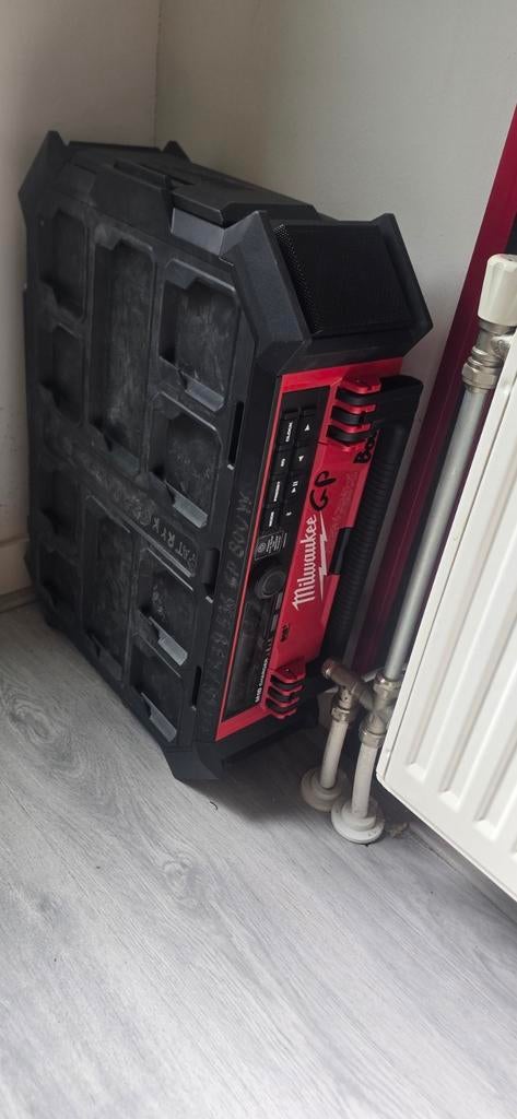 Milwaukee M18 PRCDAB+ Bouwradio - DAB+ - IP58, Audio, Tv en Foto, Radio's, Ophalen of Verzenden, Zo goed als nieuw, Bouwradio