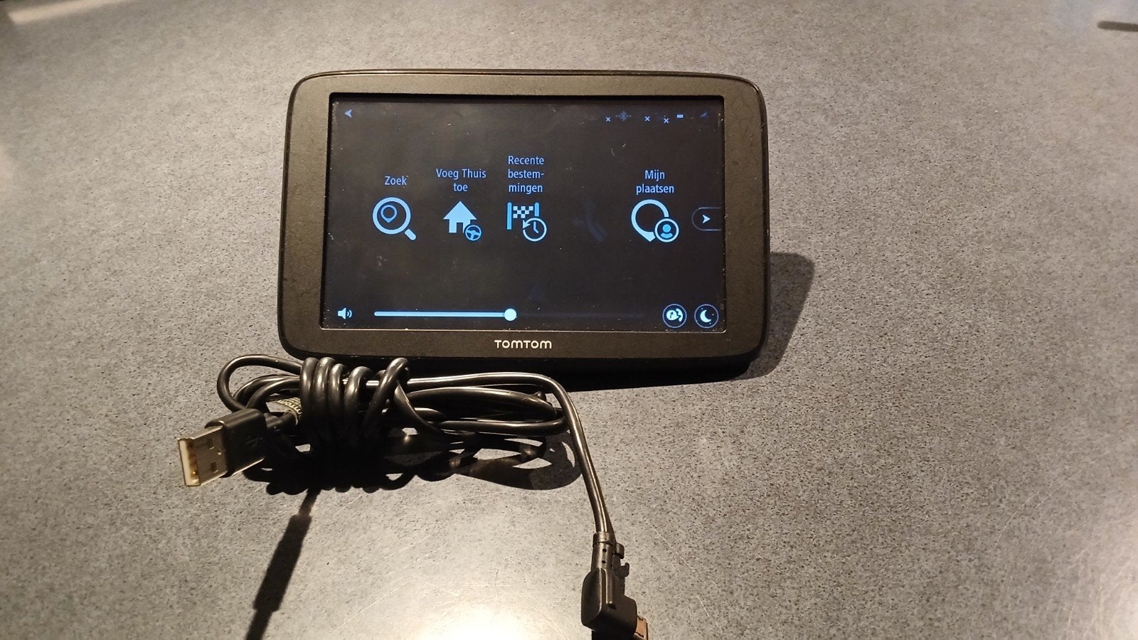 TomTom GO Classic 6 inch navigatiesysteem, Ophalen of Verzenden, Gebruikt