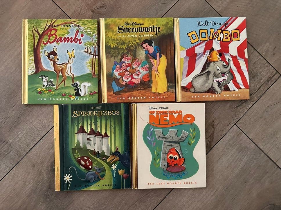 5x Gouden Boekjes Disney - Bambi, Sneeuwwitje, Dumbo, Nemo, Boeken, Ophalen of Verzenden, Gelezen, 3 tot 4 jaar