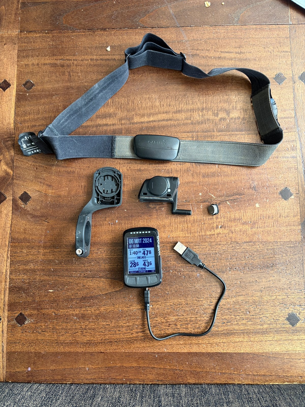 Wahoo Elemnt Bolt + hartslagband + 10 snelheid/cadans sensor, Fietsen en Brommers, Fietsaccessoires | Fietscomputers, Ophalen of Verzenden
