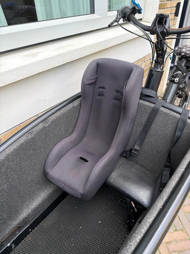 Peuterzitje voor Urban Arrow bakfiets - Zo goed als nieuw, Fietsen en Brommers, Ophalen, Zo goed als nieuw
