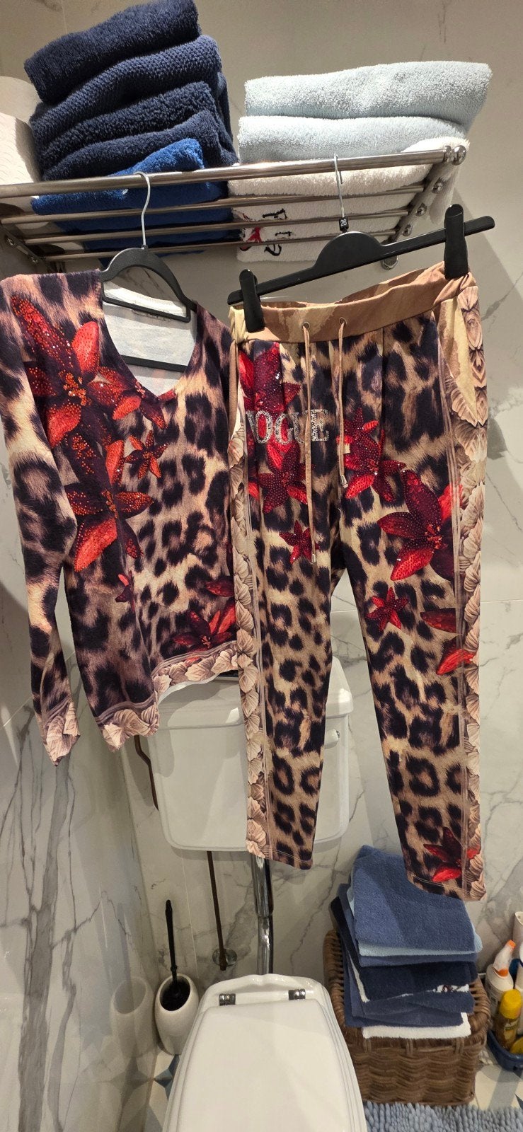 missy Leopard Print pak met Rode Bloemen en stenen, Nieuw, Missy, Maat 36 (S), Lang
