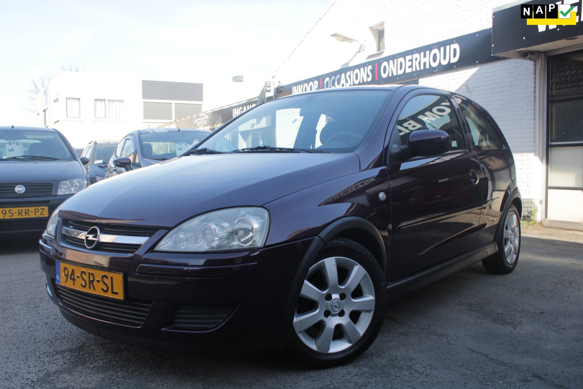 Opel Corsa 1.2-16V Silverline / Airco / Elektrische ramen /, Auto's, Voorwielaandrijving, Gebruikt, Zwart, 1229 cc