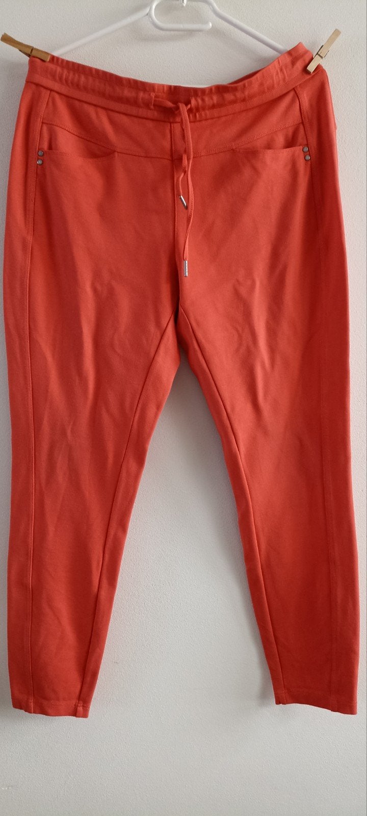 Red Button broek maat 40, valt ruim. De kleur is oranje/roze, Kleding | Dames, Broeken en Pantalons, Maat 38/40 (M), Oranje, Ophalen of Verzenden