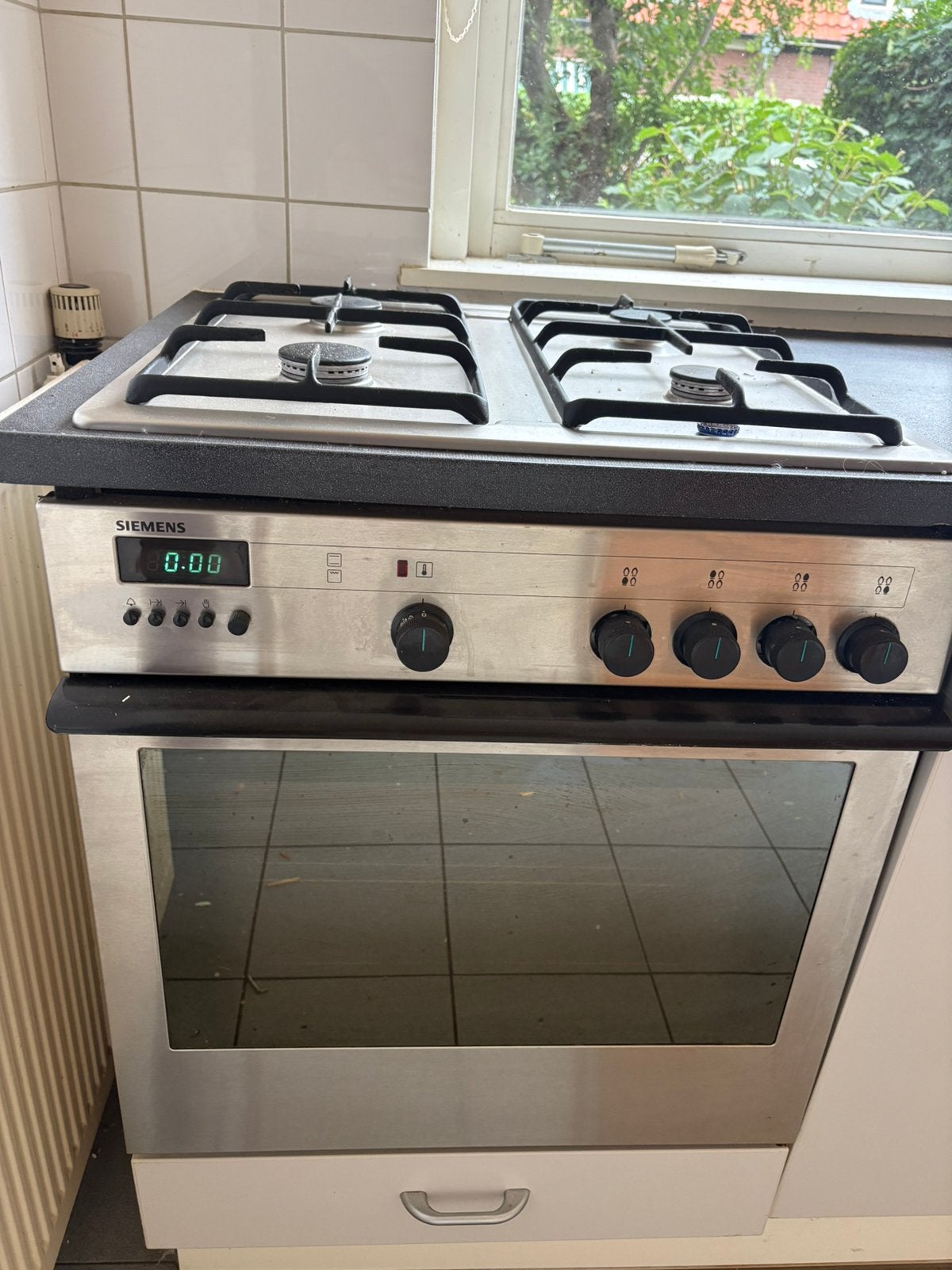 Siemens gasfornuis, Ophalen, Gebruikt, 4 kookzones, Gas