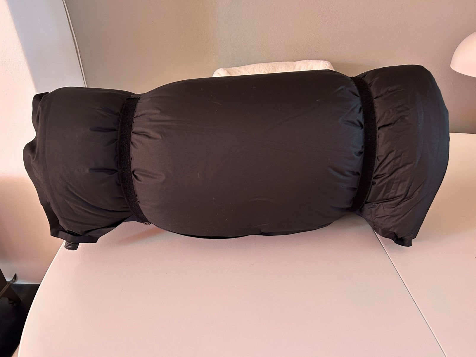 Luchtbed selfinflatable 190x140, Ophalen, Zo goed als nieuw, 2-persoons