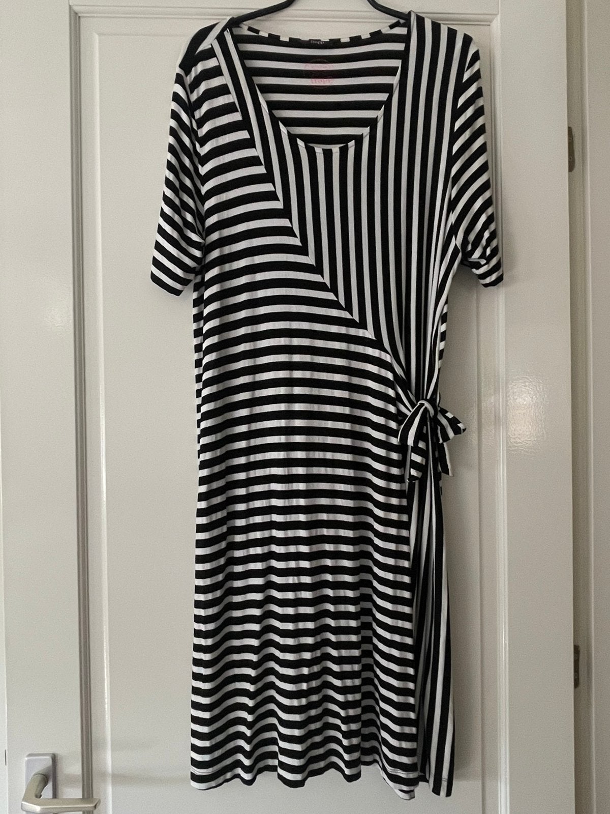 Frapp jurk mt 44 (44-48), Kleding | Dames, Grote Maten, Ophalen of Verzenden, Gedragen, Overige kleuren, Jurk