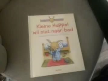 kleine huppel wil niet naar bed, Verzenden