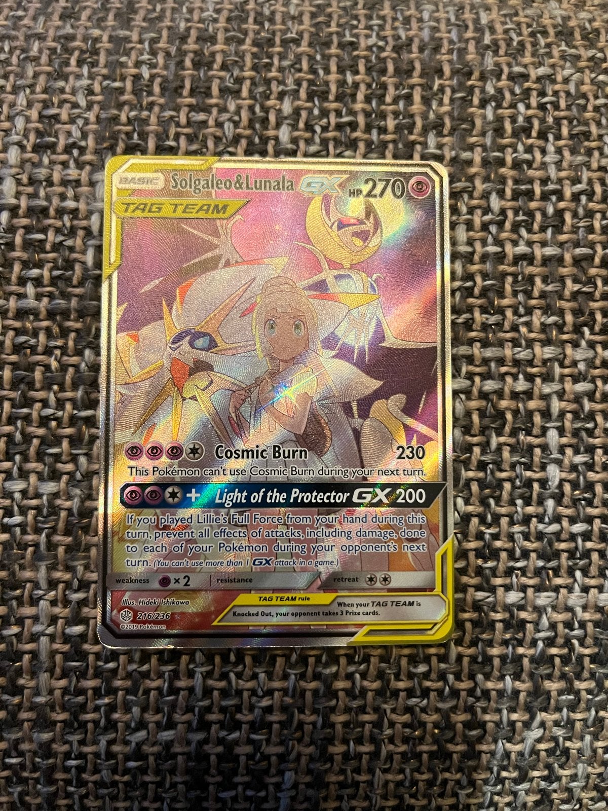 Pokémon Kaart Solgaleo & Lunala GX TAG TEAM, Ophalen of Verzenden, Zo goed als nieuw, Losse kaart, Foil