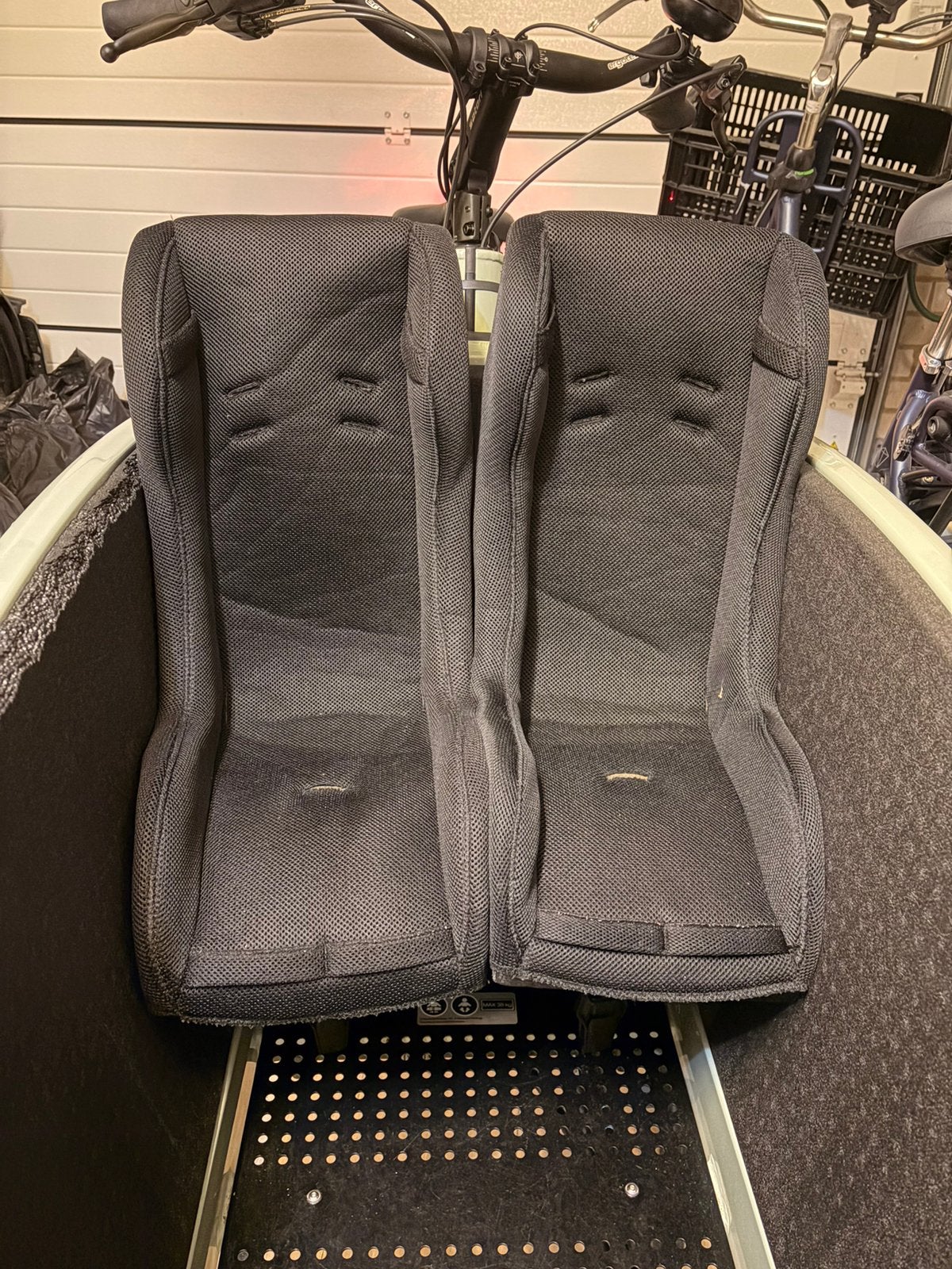 Twee peuterschalen Urban Arrow, Fietsen en Brommers, Ophalen of Verzenden, Gebruikt, 9 t/m 18 kg