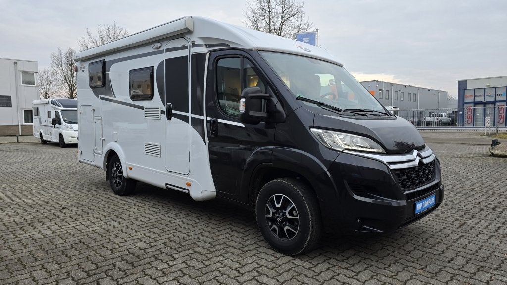 Carado V337 Edition 15 met lengte bedden (bj 2022), Luifel, 6 tot 7 meter, Bedrijf, Tot en met 3