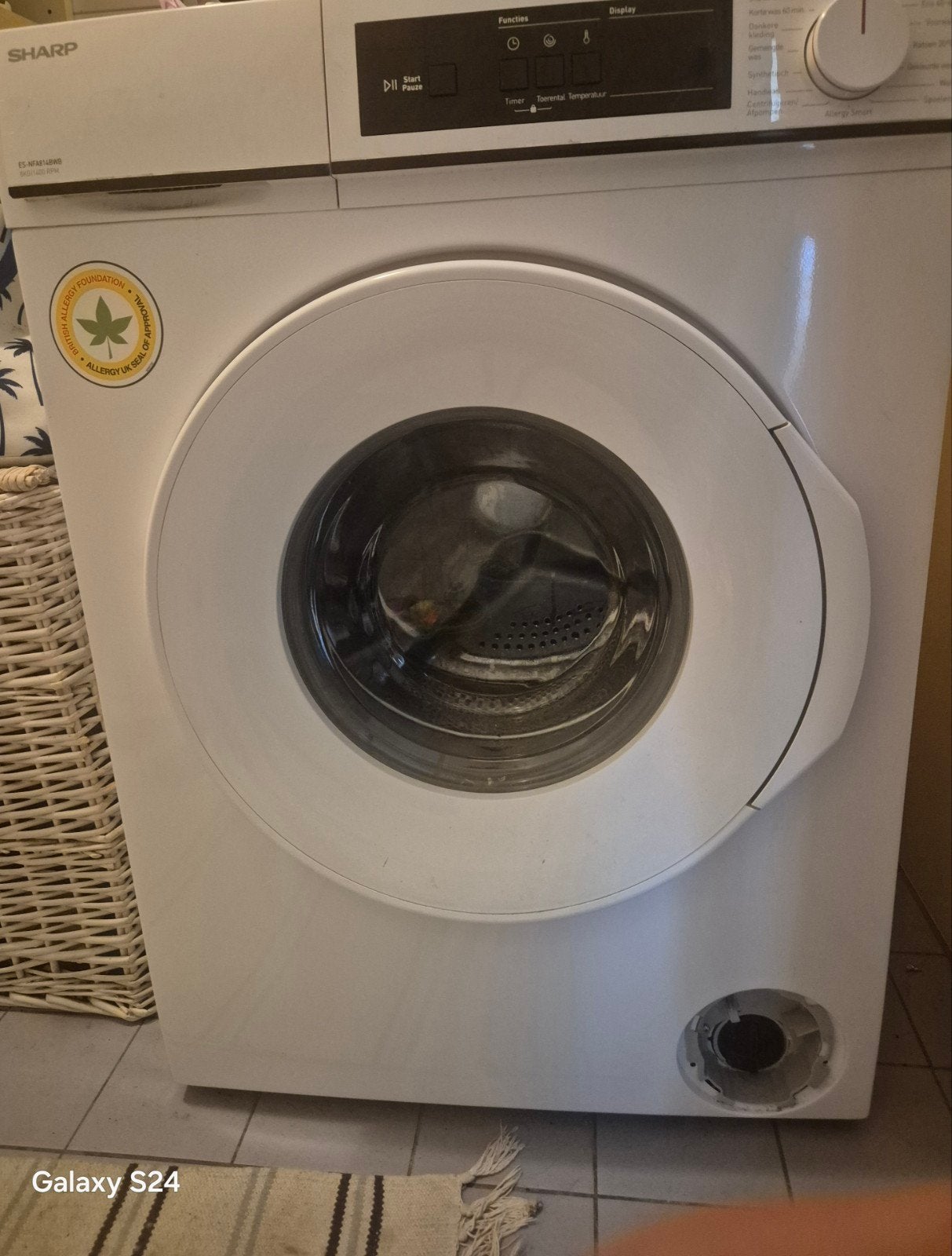 8kg washing machine, Ophalen, 1200 tot 1600 toeren, 8 tot 10 kg, Zo goed als nieuw