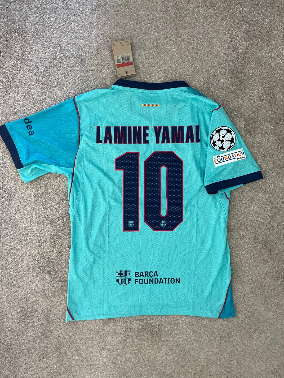 FC Barcelona derde shirt 2026/27 Lamine Yamal #10 - maat L, Maat L, Ophalen of Verzenden, Nieuw, Shirt