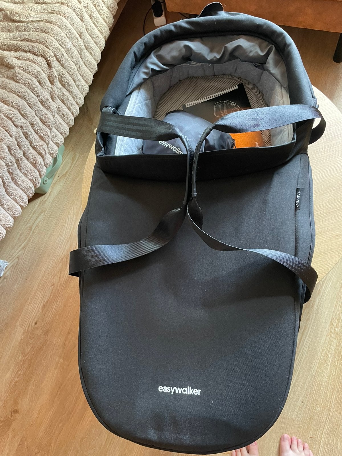 Zo goed als nieuw Easywalker harvey twin carrycot+regenhoes, Kinderen en Baby's, Ophalen of Verzenden, Zo goed als nieuw, Combiwagen