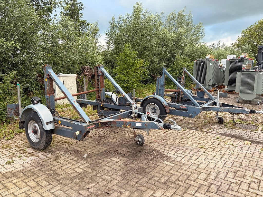 2x SEB 3-tons haspelwagen 2008, Auto diversen, Ophalen, Gebruikt