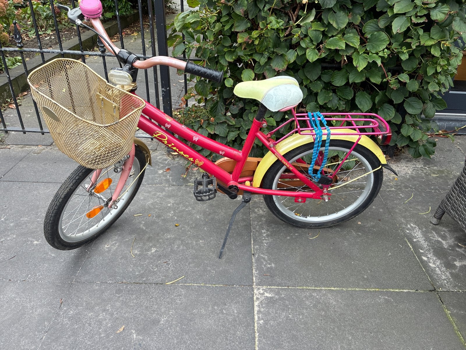 Loekie prinses 18 inch, Ophalen of Verzenden, Gebruikt, Terugtraprem, 16 tot 20 inch