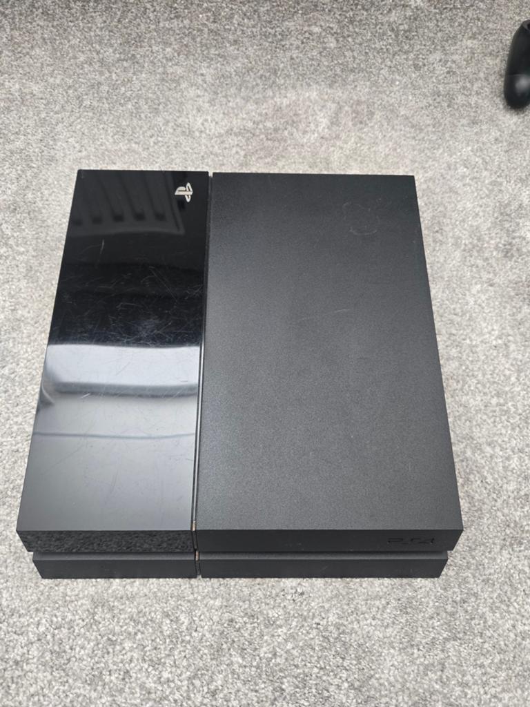 Sony playstation 4 compleet met spellen, Met 2 controllers, Ophalen of Verzenden, Zo goed als nieuw, Original