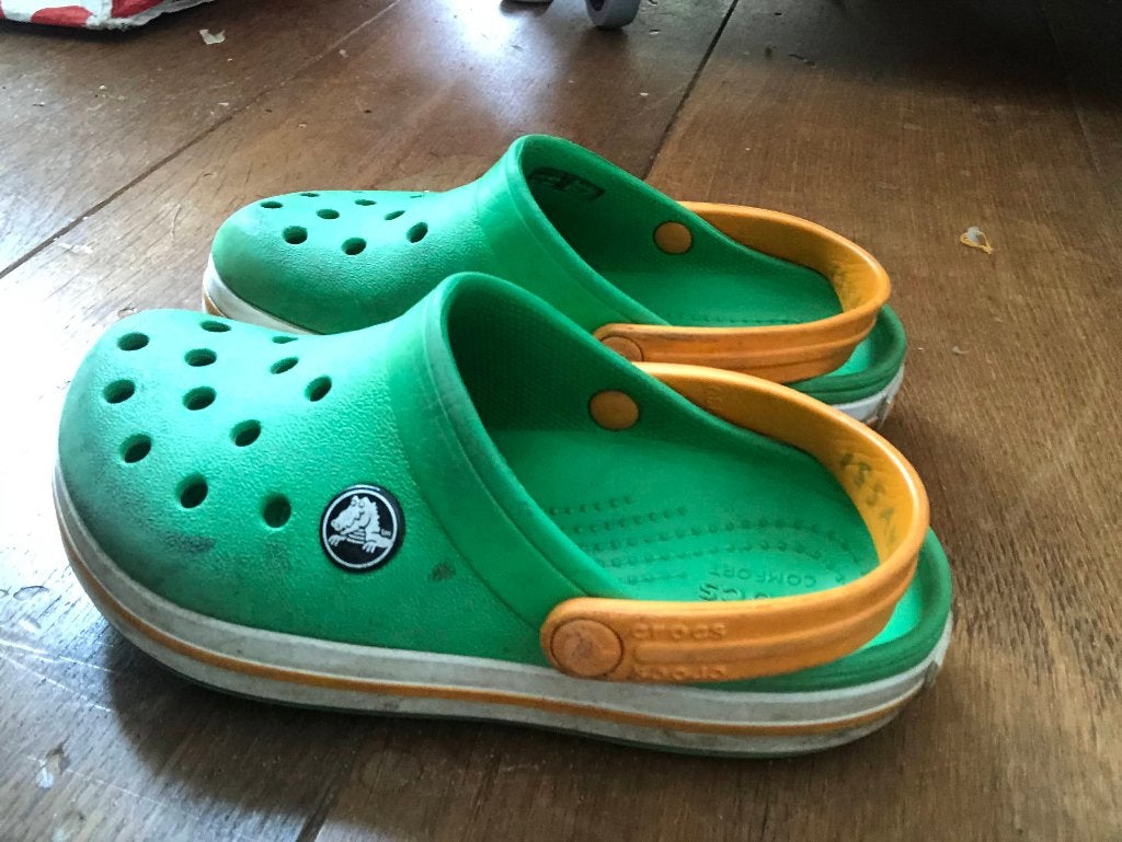 crocs maat28 groen/oranje, Gebruikt, Crocs, Jongen of Meisje, Schoenen