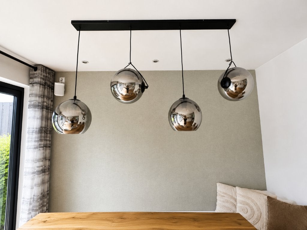 Design hanglamp met 4 smoke glazen bollen, Huis en Inrichting, Ophalen, Gebruikt, Glas, Industrieel, modern