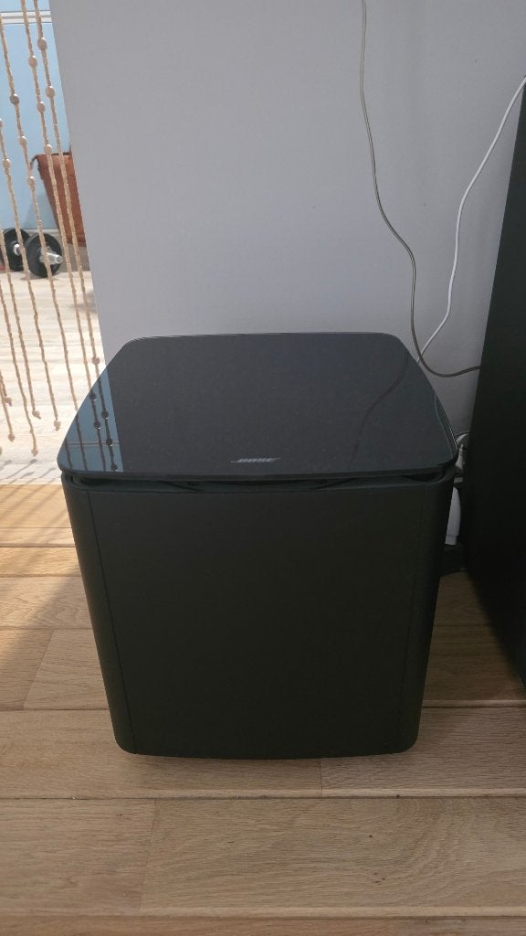 Foto 2 van Bose SoundTouch 300 Soundbar, Bass Module en rear speakers