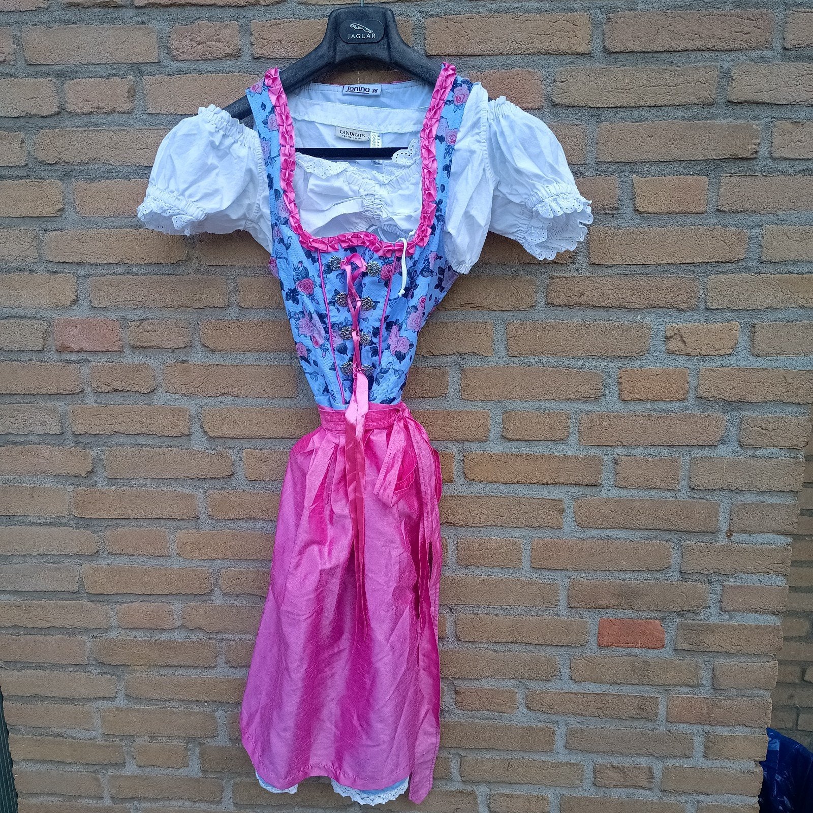 Dirndl 36 set met schort en  blouse, Kleding | Dames, Ophalen of Verzenden, Zo goed als nieuw, Maat 36 (S), Overige thema's