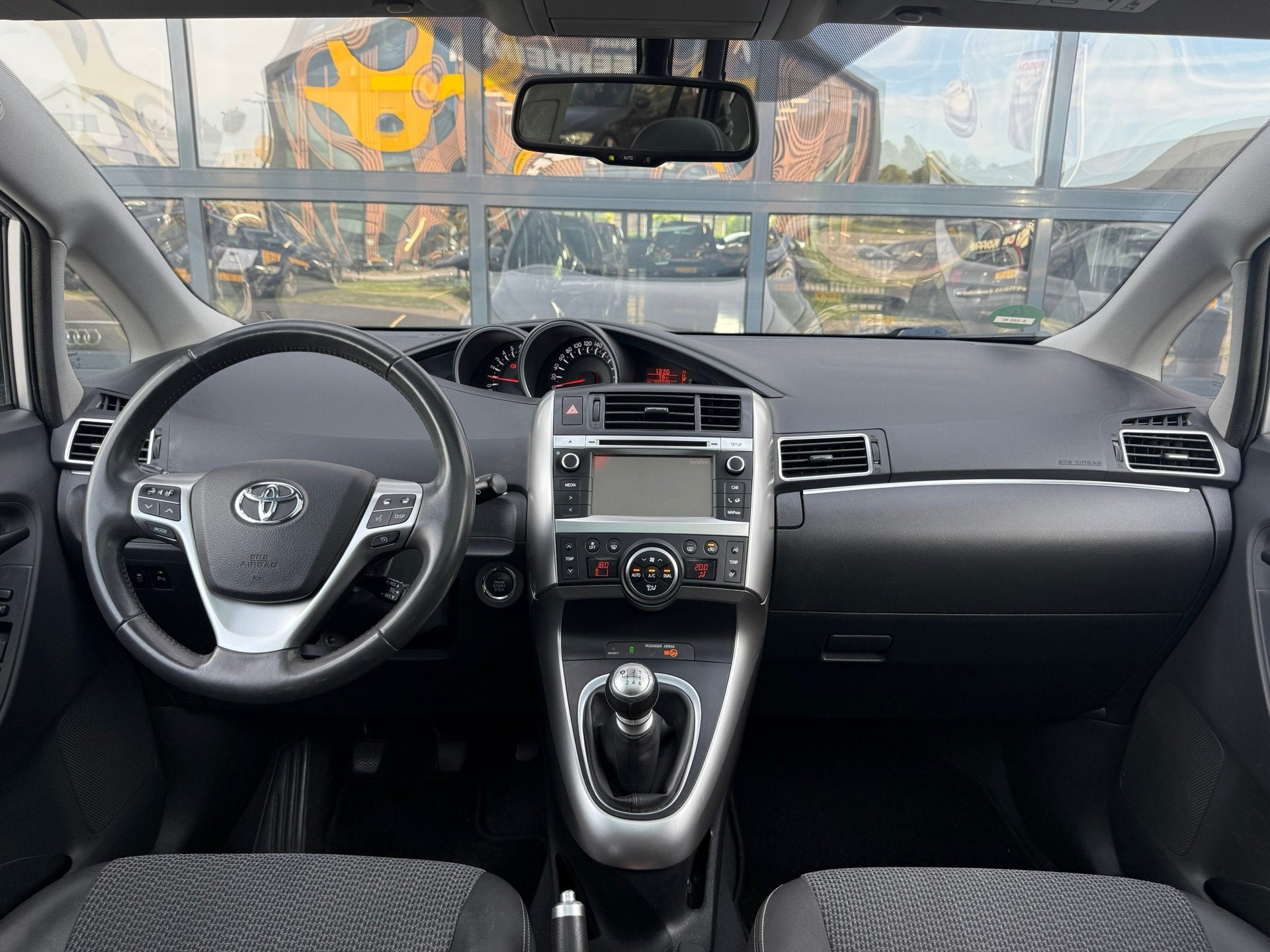 Toyota Verso 1.6 VVT-i Business/Pano/Keyless/Xenon/Climate/C, Auto's, Voorwielaandrijving, Euro 5, Gebruikt, 4 cilinders