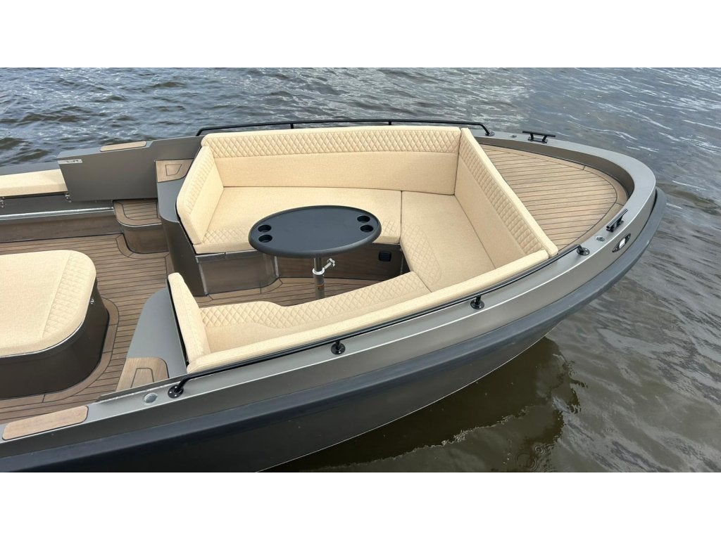 Alumax Bullit 660 Lounge, hard varen en ook ultiem loungen, Watersport en Boten, Overige merken, Tender, Elektrische start, 300 pk