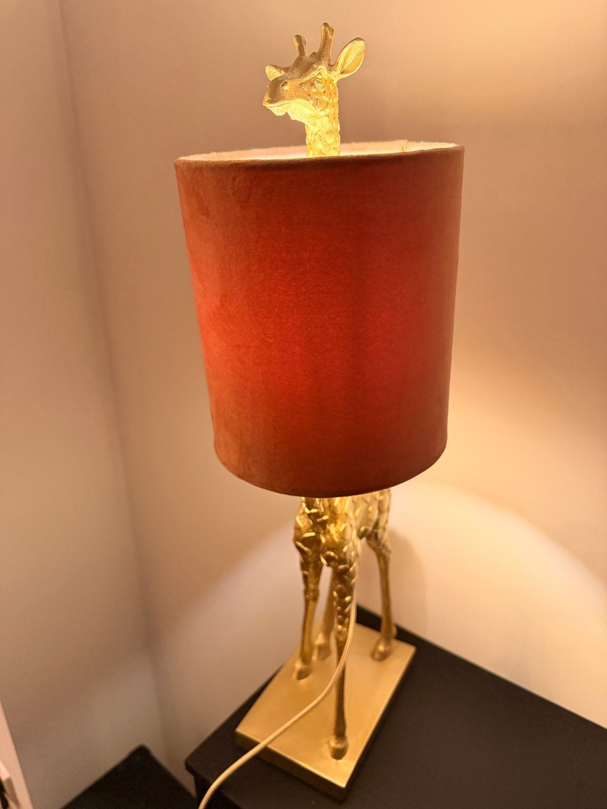 Nieuwe Giraffe Tafellamp met Lichtbron - Goud/Roze, Figuurlamp, Goud, Nieuw, Inclusief lichtbron