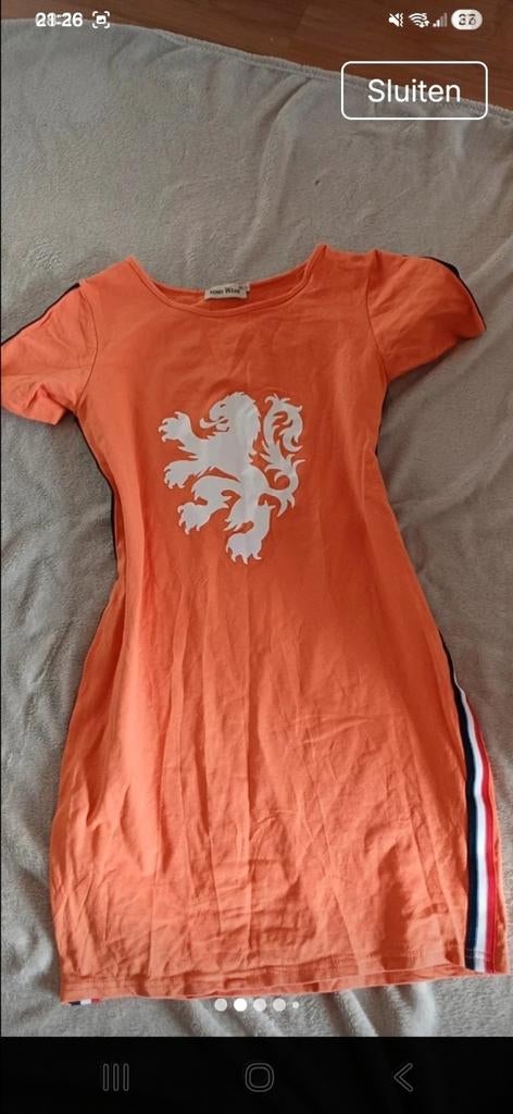 Leuk oranje jurkje met rood, wit  blauw, maat S, Kleding | Dames, Oranje, Zo goed als nieuw, Maat 36 (S), Onder de knie