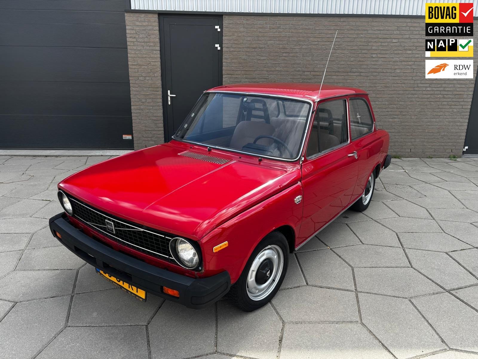 Volvo 66 DL juweeltje originele uitvoering en bekleding| tec, Auto's, Stof, Gebruikt, Origineel Nederlands, Bedrijf