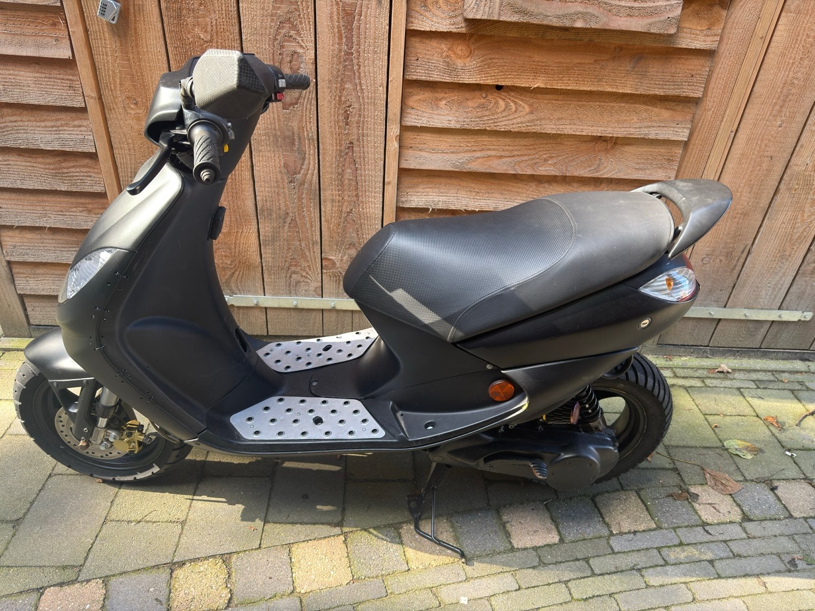 Recent opgeknapte Peugeot Vivacity scooter, Ophalen, Gebruikt, Tweetakt, Peugeot