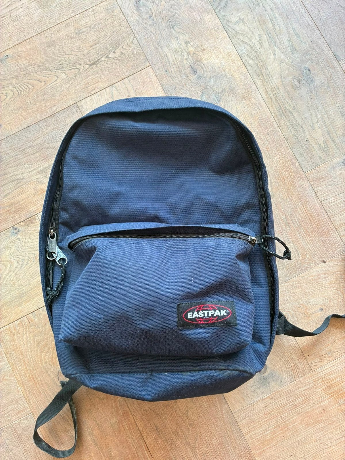 Eastpak Schoolrugzak Donkerblauw met Regenhoes - Goede Staat, Ophalen of Verzenden, Zo goed als nieuw, Eastpak