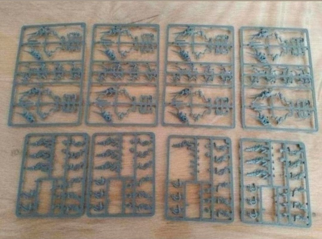 Warhammer old tyranid termigaunts rest sprue zie foto sprue, Ophalen of Verzenden, Warhammer
