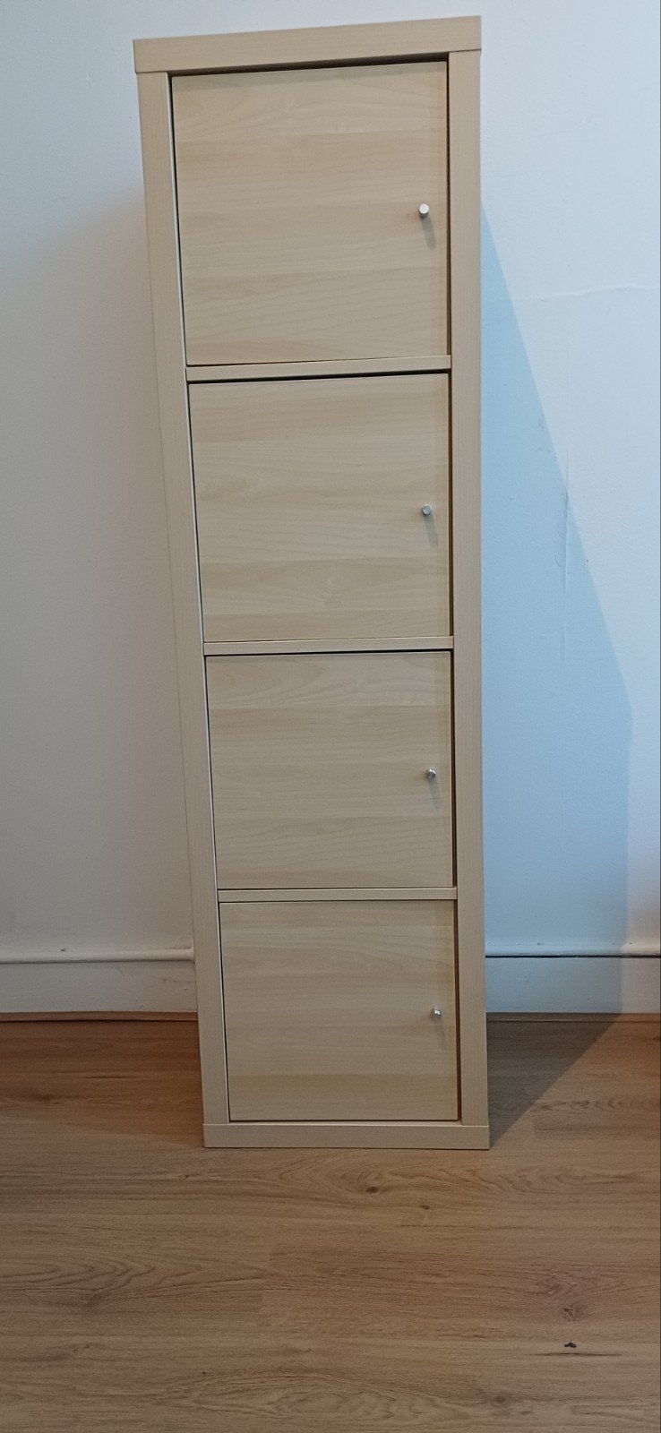 IKEA Kallax kast, met deurtjes- licht hout, Huis en Inrichting, Ophalen, Gebruikt